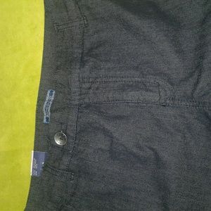 NWT Bandolino bermuda shorts